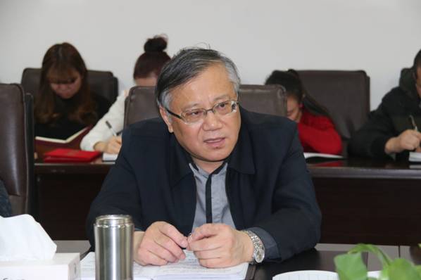 增強使命感和責任感，積極作為，為實現“十三五”良好開局而努力奮斗